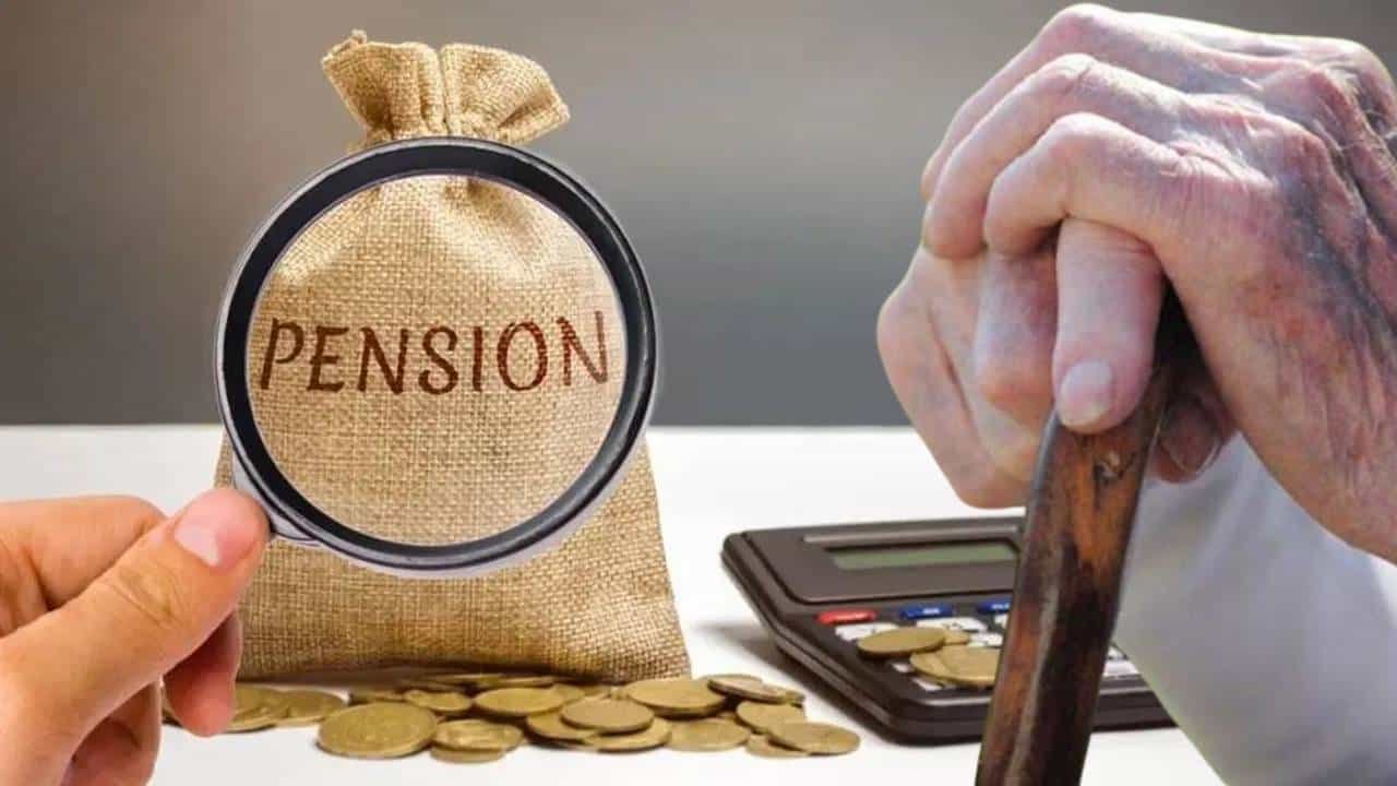 Government Pension Scheme Offers Monthly Pension With Small Deposits