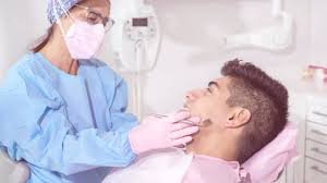 Dentists Warn Against Drinking Tea or Coffee Immediately After Brushing