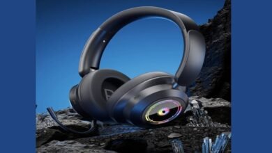 Lenovo Launches Aurora GH15 Gaming Headset With RGB Lighting and Long Lasting Battery