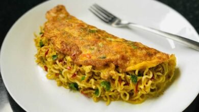 Maggi Omelette Bread Fusion Recipe Quick 10 Minute Breakfast Kids Love