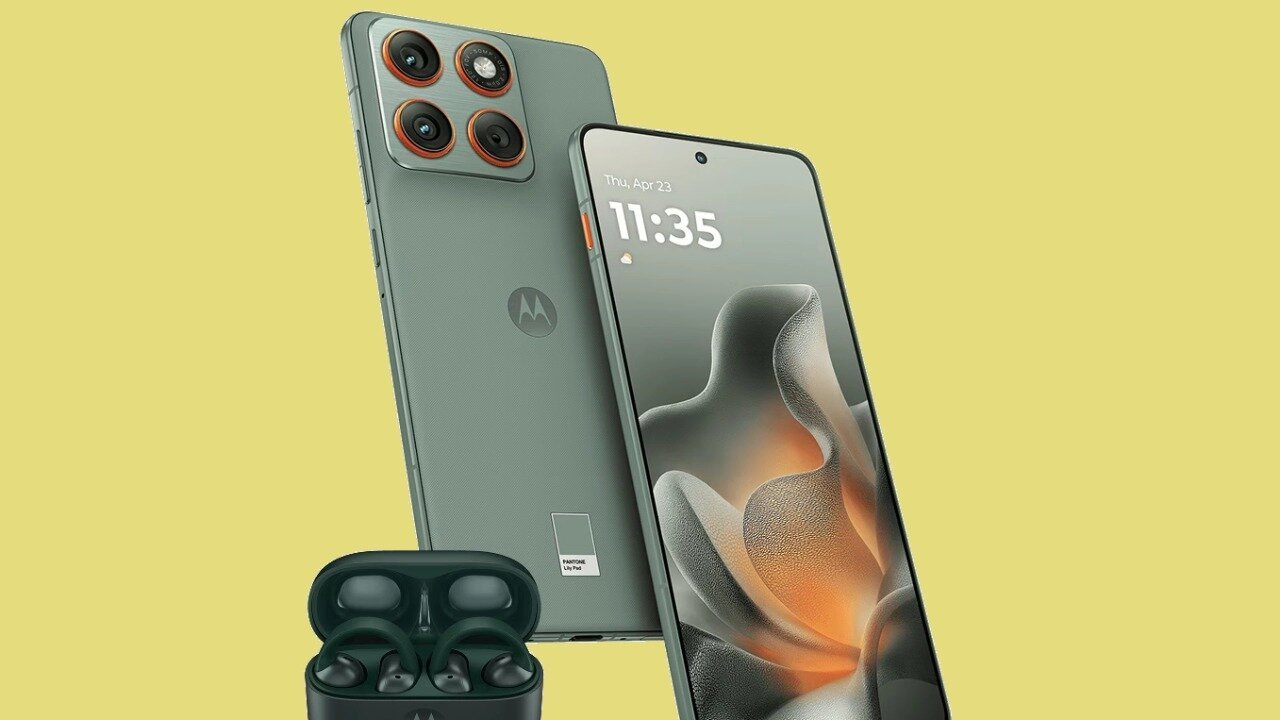 Motorola Edge 70 Max Rumors Point to Snapdragon 8 Gen 5 and Triple Camera Setup