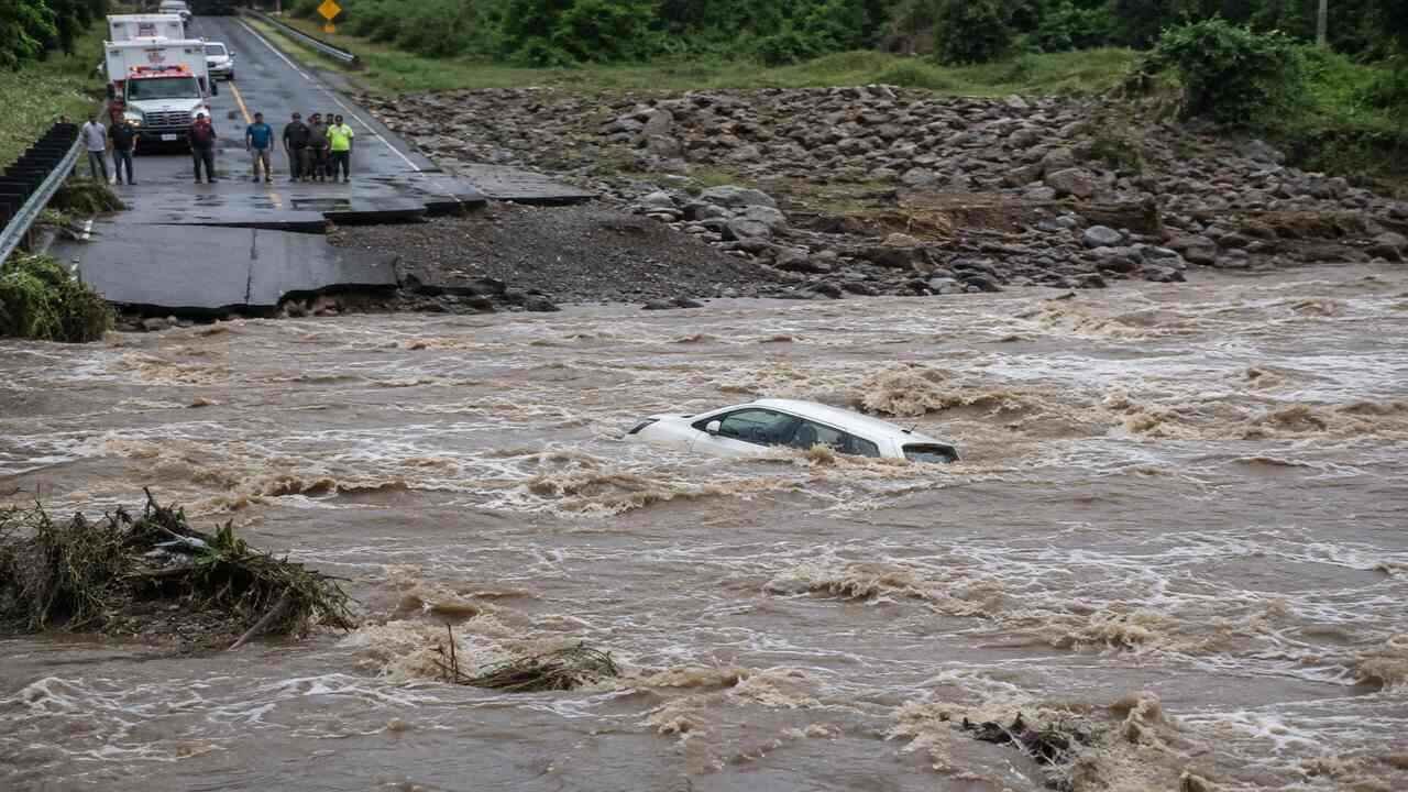 Andhra Youth Missing in US: Andhra Pradesh Youth Missing in US Floods