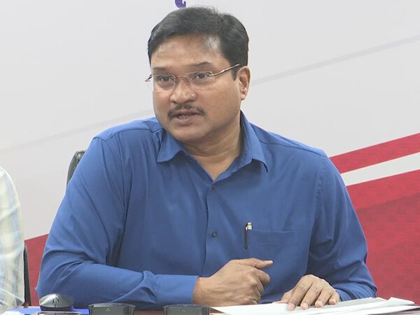 Telangana High Court imposes a Rs 50000 fine on HYDRAA Commissioner AV Ranganath for contempt proceedings linked to a land dispute and violation of court orders.