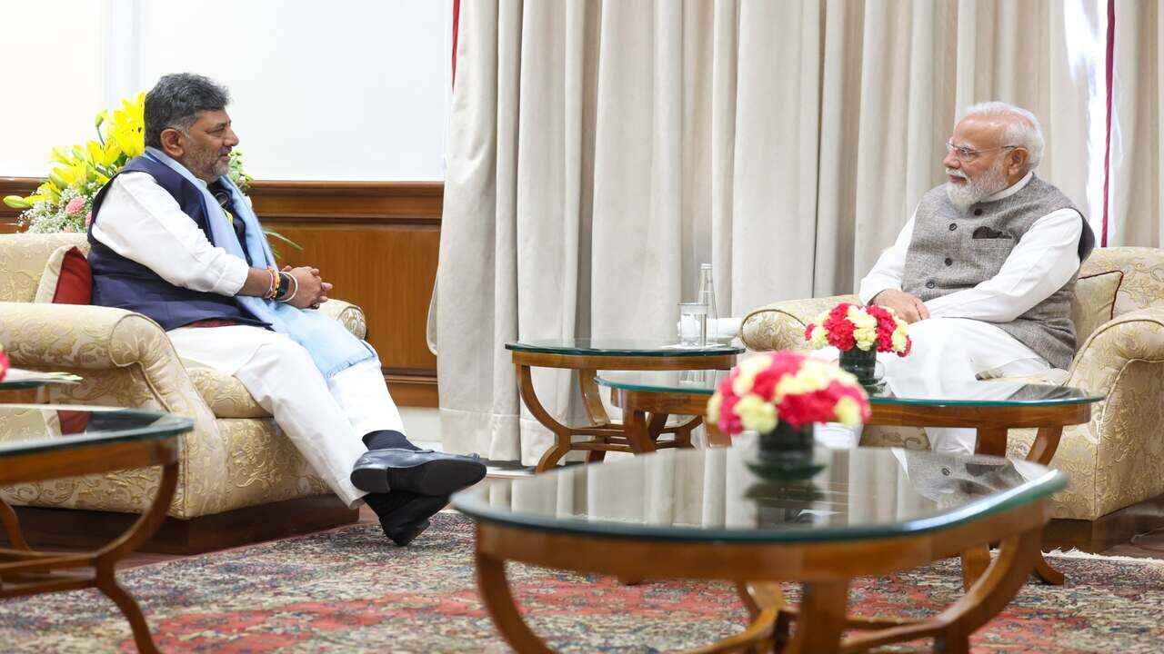 Karnataka government seeks central assistance for transport infrastructure, metro expansion, and urban development projects during high level discussions in New Delhi.