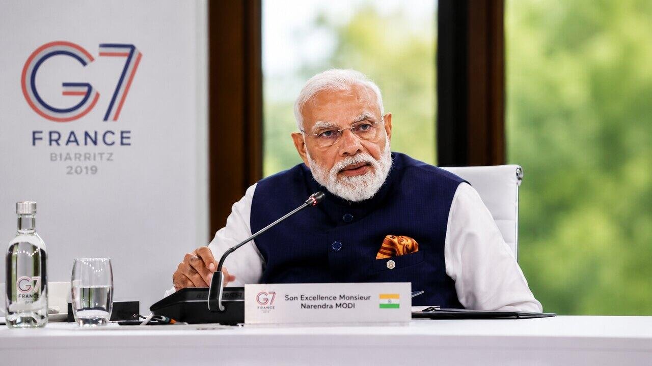 Modi at G7 Summit: Modi Calls for Stronger Global Trust at G7 Outreach Session