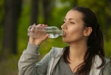 Drinking Water After Waking Up Does Not Increase Belly Size Experts Explain The Real Reasons