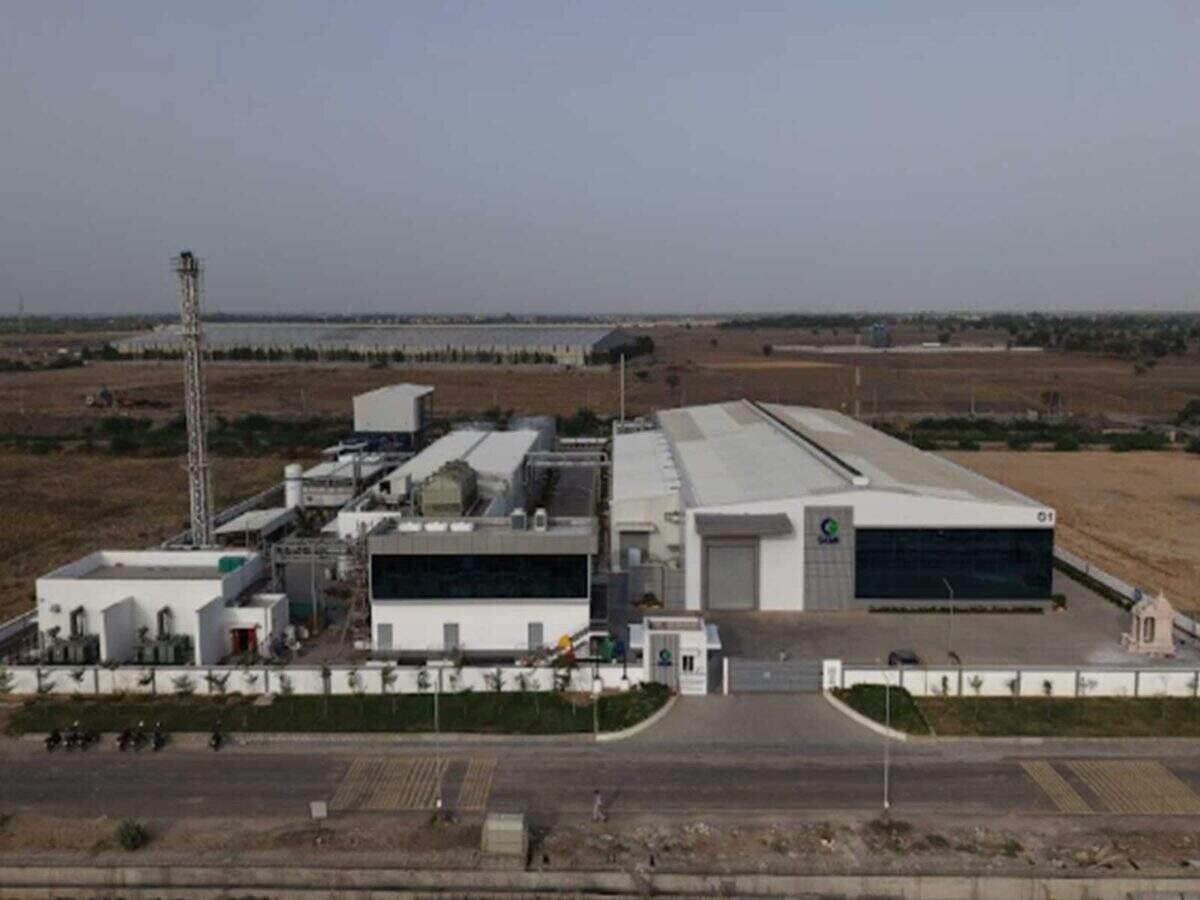 PM Modi Inaugurates Rs 7500 Crore Semiconductor Chip Facility in Gujarat