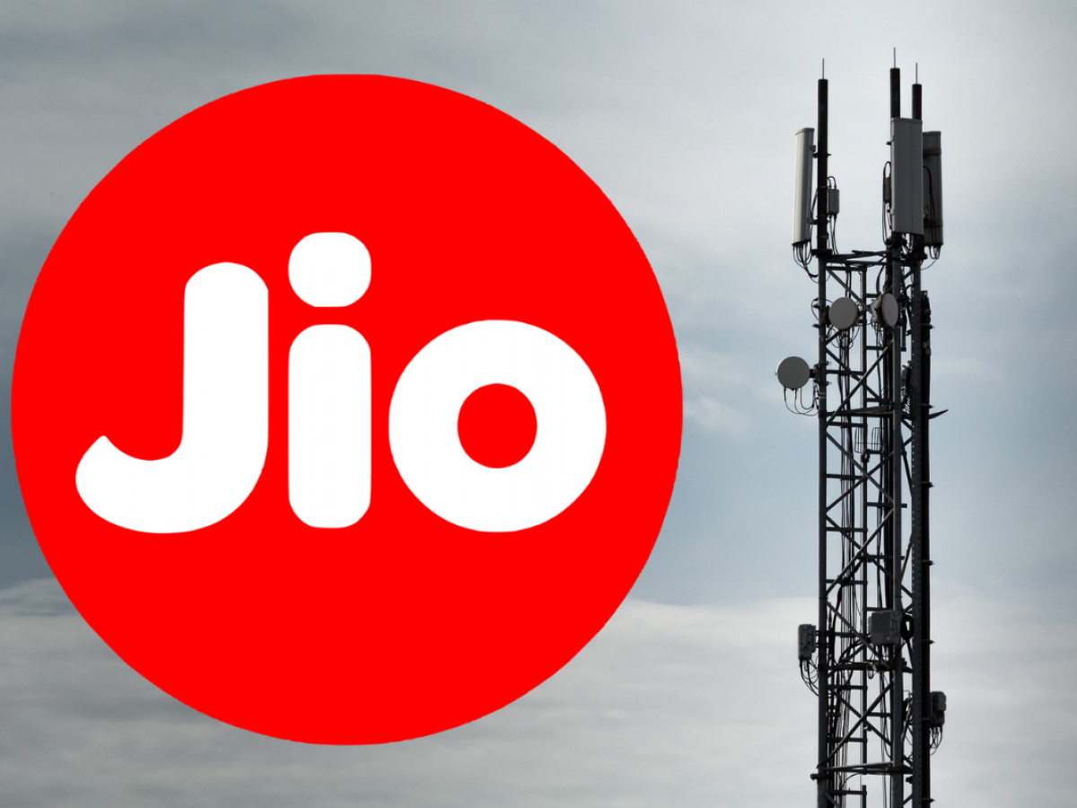 Reliance Jio Expands Network Coverage to Remote Villages Across Karnataka