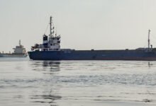 Oil Prices Slide as US Iran Tensions Ease and Strait of Hormuz Outlook Improves