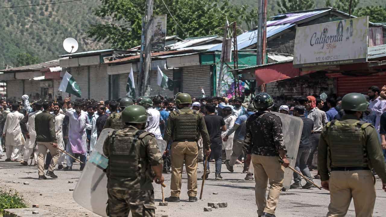 Violence Erupts During Pakistan Occupied Kashmir Elections One Dead Several Injured
