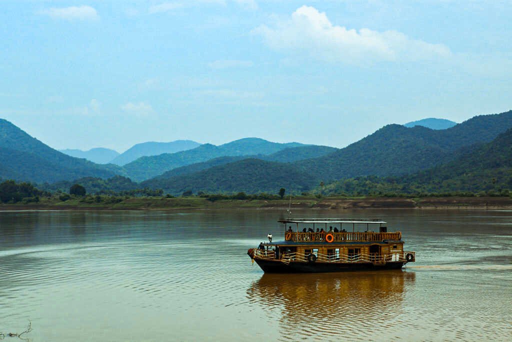 Papikondalu Cruise: Papikondalu River Cruise Resumes After Twenty Day Suspension