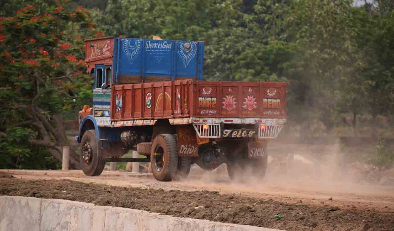 South India Truck Strike: South India Truck Owners Announce Indefinite Strike From August 1