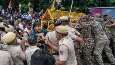 Supreme Court Questions Police Action Against Student Protesters During Parliament March