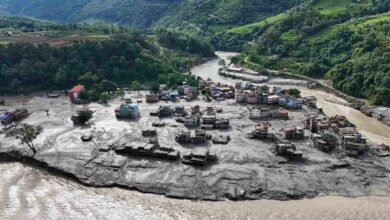 Nepal’s disaster : Nearly 400 Dead as Fresh Flood Threat Emerges in Nepal