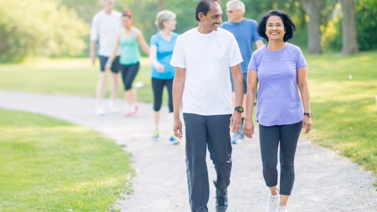 A 10 Minute Walk After Meals Could Make a Big Difference to Your Health