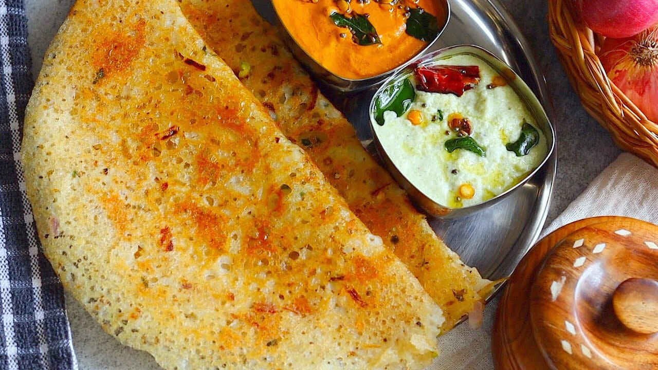 Crispy Street Style Rava Dosa With Two Spicy Chutneys