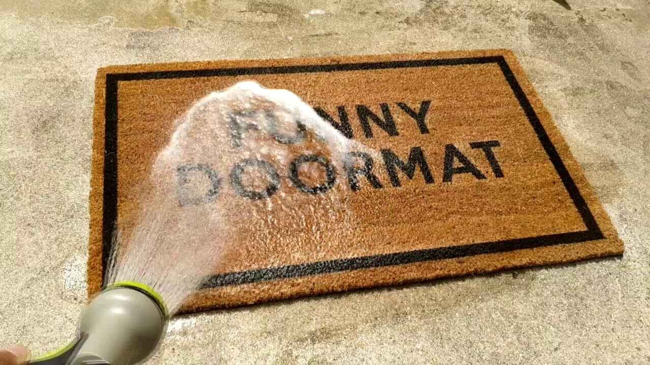 Easy Door Mat Cleaning Tips To Remove Dust And Bad Smell From Your Home Entrance