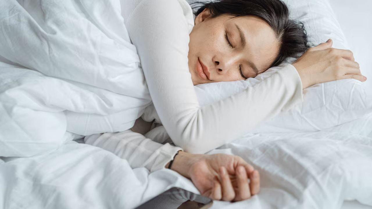 Can’t Sleep at Night Try These Simple Habits for Deeper Better Rest