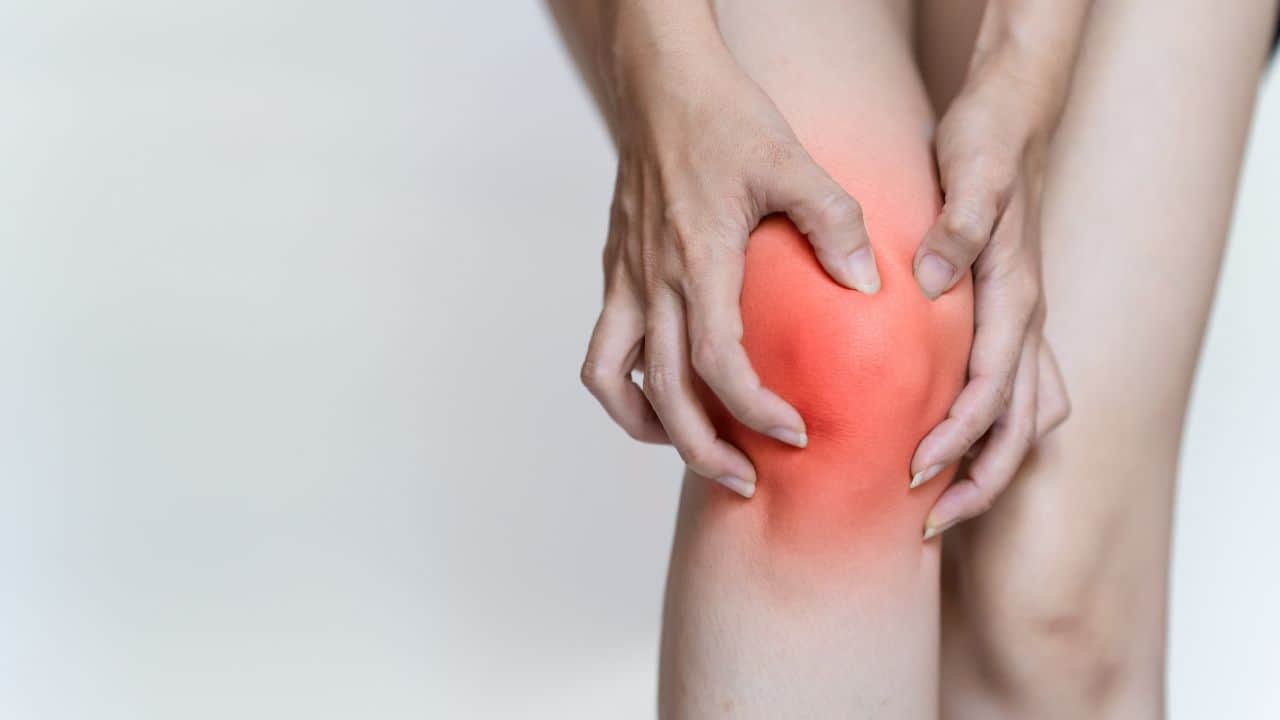Young Adults With Joint Pain Should Not Ignore These Warning Signs