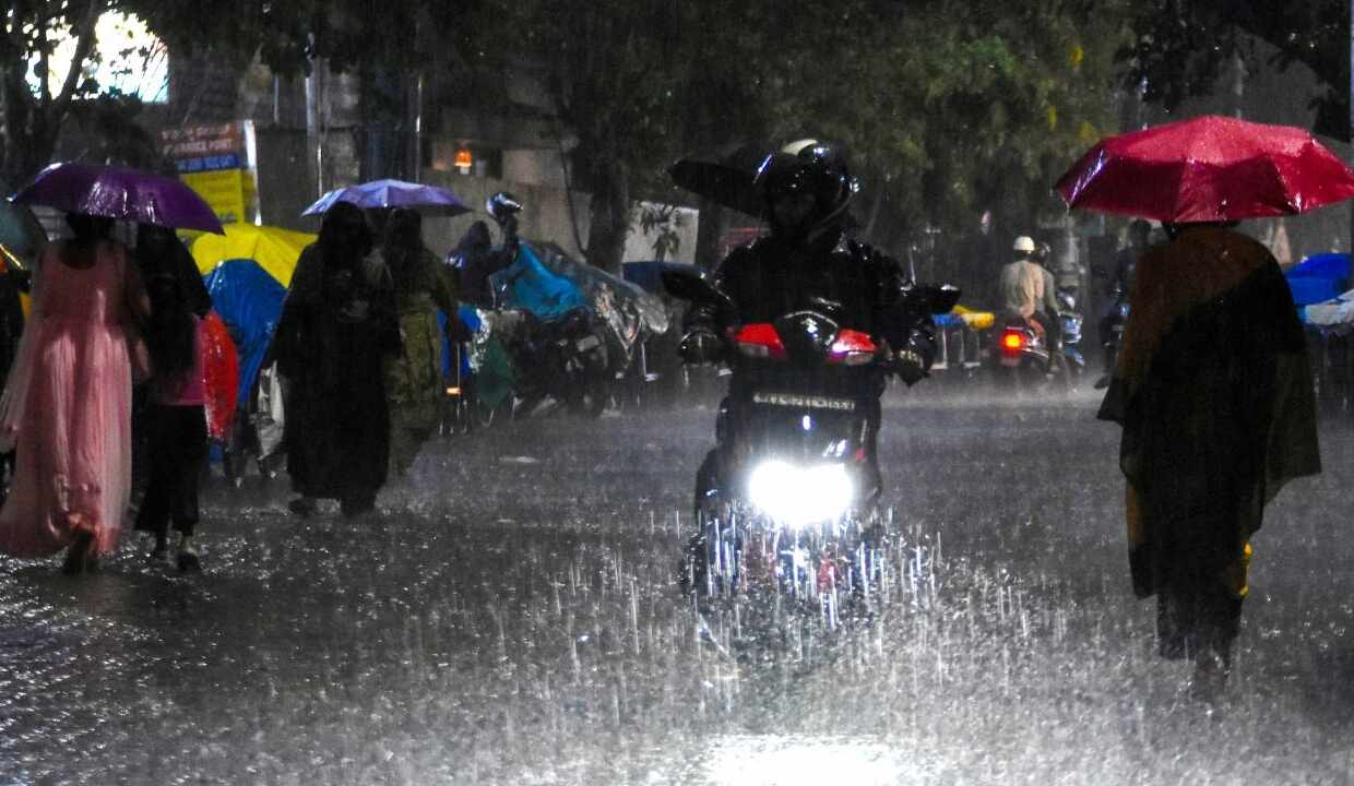 Heavy Rain Disrupts Traffic Across Several Parts of Hyderabad