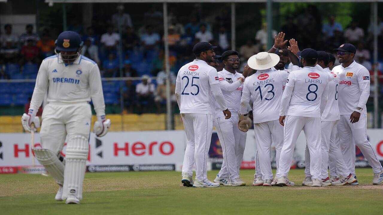 India Set Sri Lanka a 372 Run Target in Galle Test