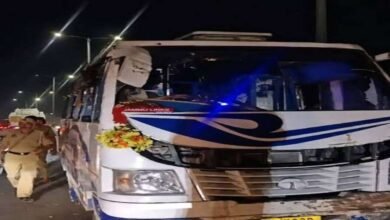 Jammu Flyover Bus Accident: Mini Bus Overturns on Jammu Flyover, 29 Students Injured