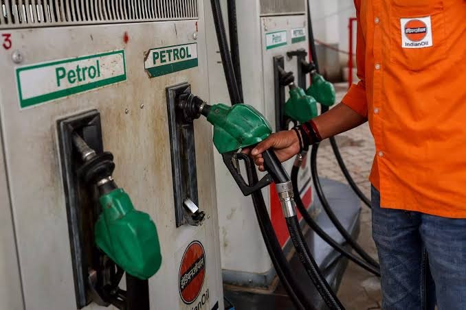Petrol Export Tax Cut Brings Relief to Oil Exporters