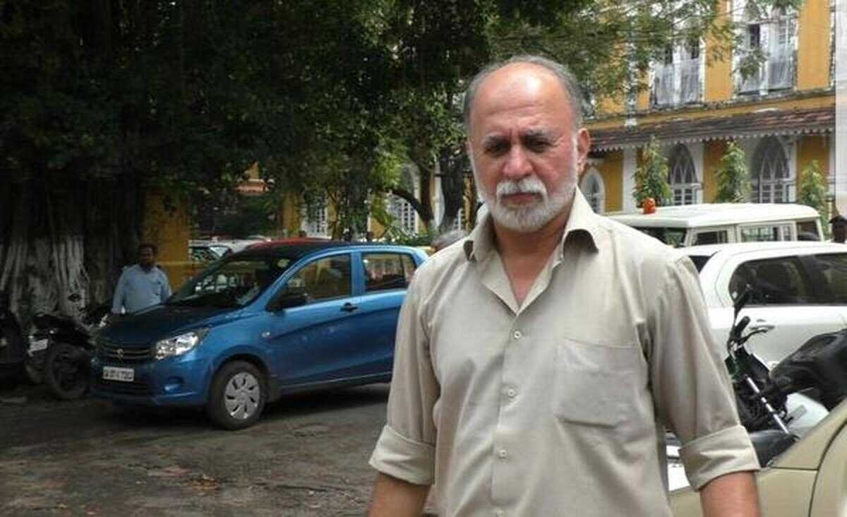 Tarun Tejpal Ordered to Surrender: Supreme Court Gives Tarun Tejpal Two Weeks to Surrender in Rape Case
