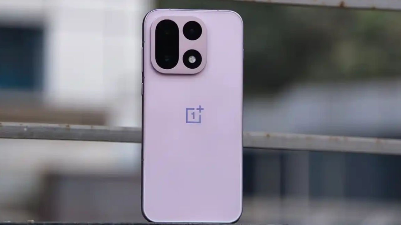 OnePlus 16 May Feature 200 Megapixel Camera and 9000mAh Battery