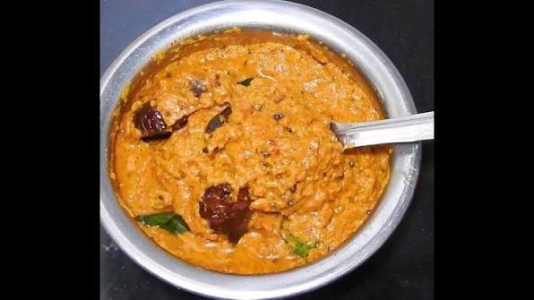 Raw Coconut Chutney Recipe That Makes a Simple Meal More Delicious