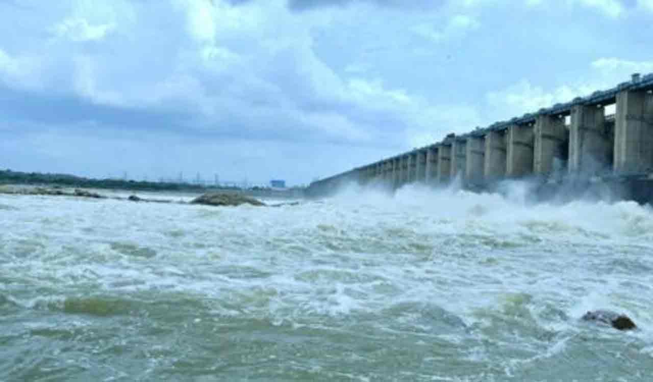 Jurala Water Release: Telangana Seeks Karnataka Support for Jurala Water Release Amid Farmer Protests