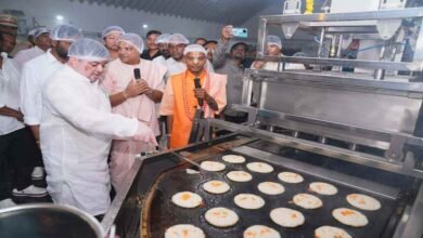 Karimnagar Community Kitchen: Minister Ponnam Prabhakar Launches Centralized Kitchen in Karimnagar for Government School Students